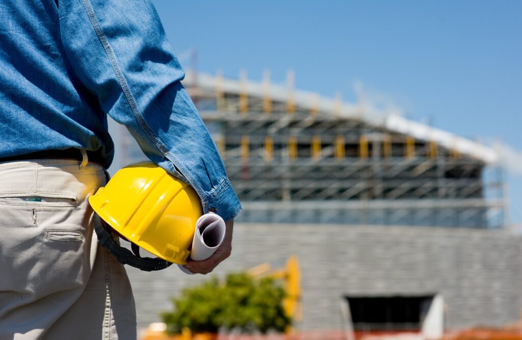 What Qualities Should Businesses Look for When Hiring a Commercial Construction Contractor in Calgary?